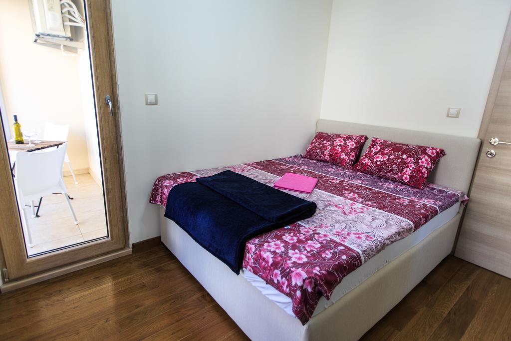 De Lux Apartments Petrovac Εξωτερικό φωτογραφία