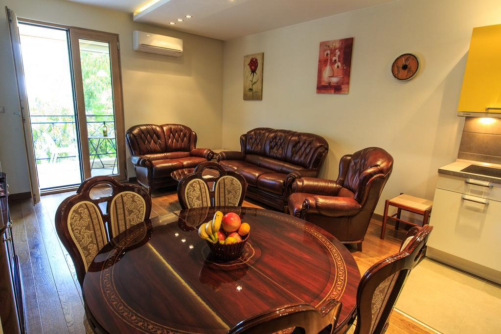De Lux Apartments Petrovac Εξωτερικό φωτογραφία
